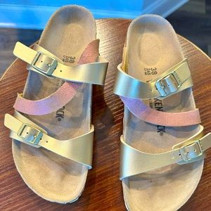 Birkenstock Salina size 38 in brushed gold/blush